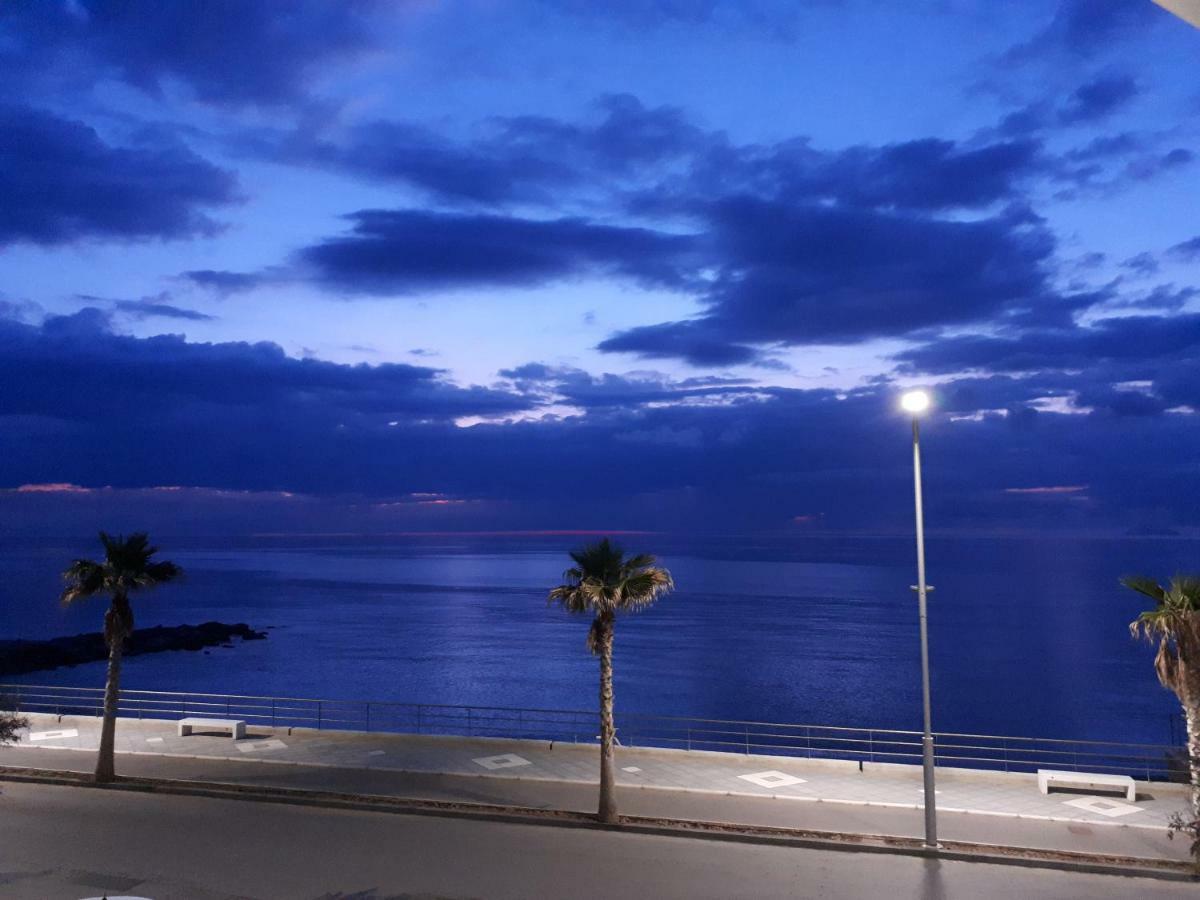 Ad Apartment Capo d'Orlando Exterior photo